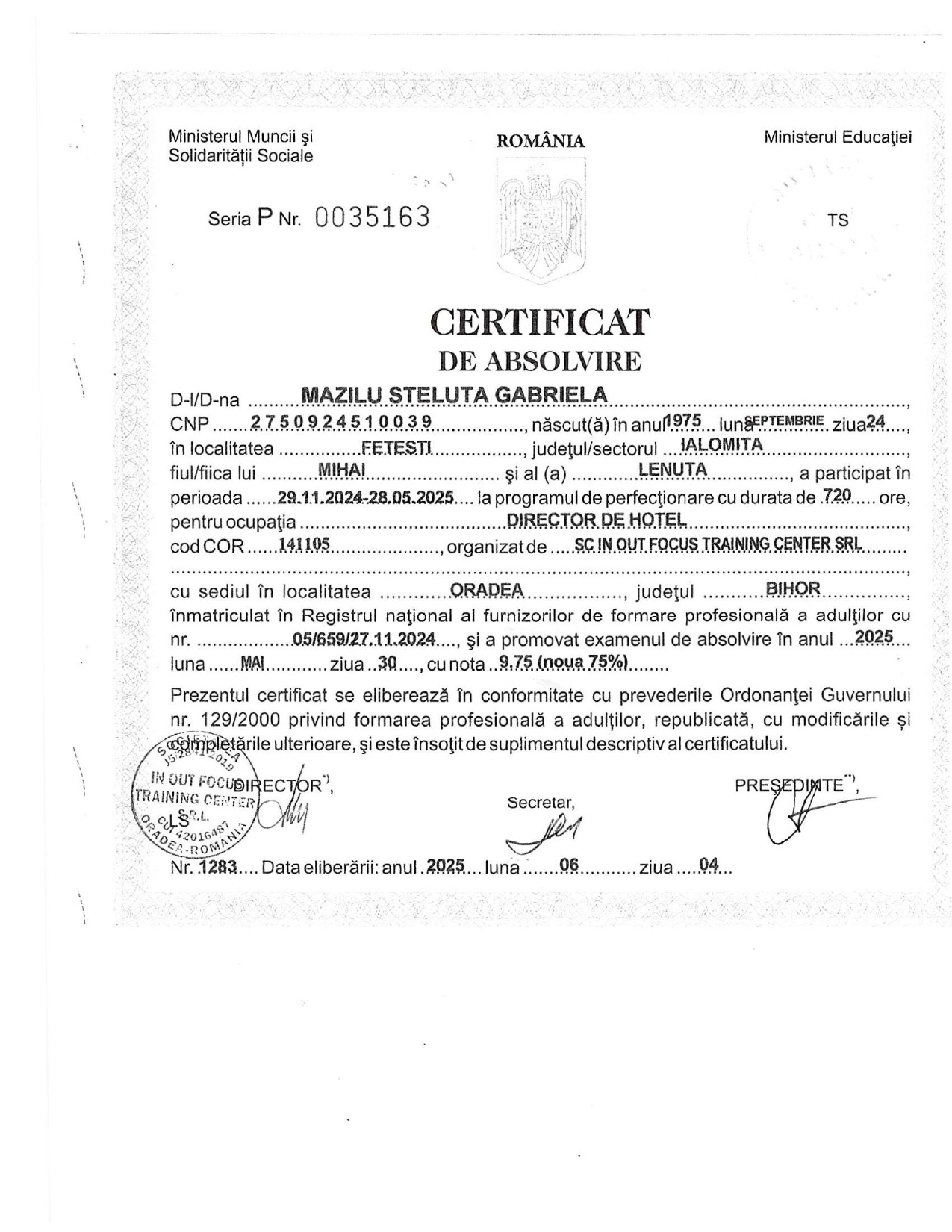 CERTIFICAT DIRECTOR HOTELpdf_page-0001